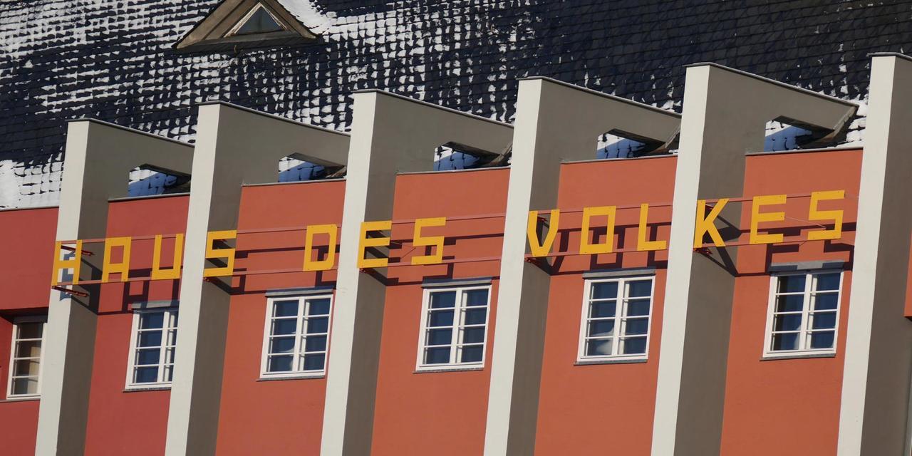Haus Des Volkes - Das Bauhaushotel Probstzella Exterior photo