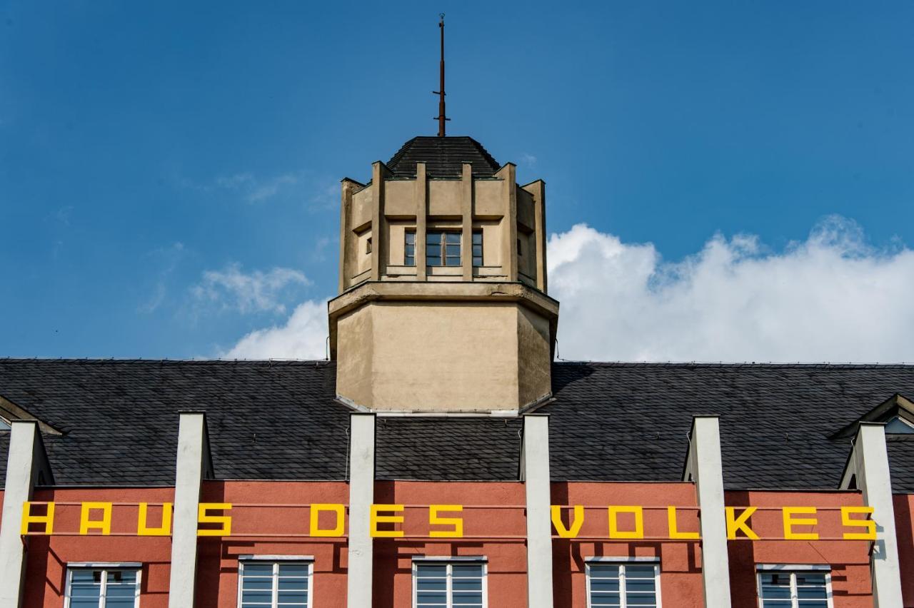 Haus Des Volkes - Das Bauhaushotel Probstzella Exterior photo